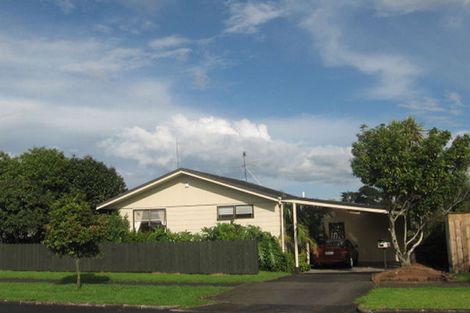 Photo of property in 119 Aviemore Drive, Highland Park, Auckland, 2010