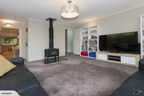 Photo of property in 41 Viewmont Drive, Harbour View, Lower Hutt, 5010
