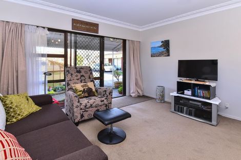 Photo of property in 3/10 Opaheke Road, Papakura, 2110