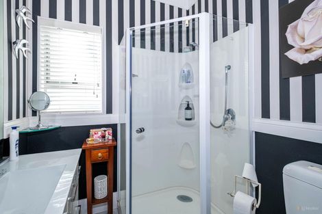 Photo of property in 12 Parsonage Road, Waimate, 7924