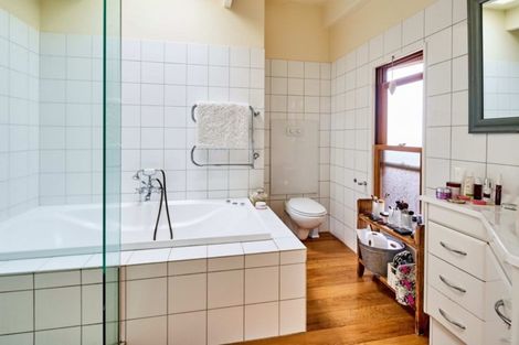 Photo of property in 612 Marine Drive, Days Bay, Lower Hutt, 5013