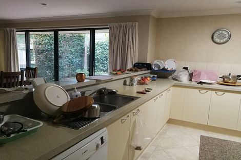 Photo of property in 4 Lilybank Crescent, East Tamaki, Auckland, 2013