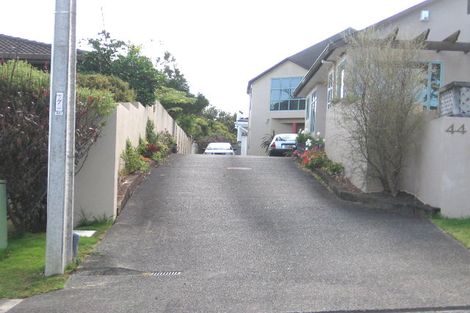 Photo of property in 2/44 Seaview Road, Castor Bay, Auckland, 0620