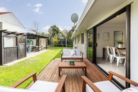 Photo of property in 10 Ritchie Place, Havelock North, 4130