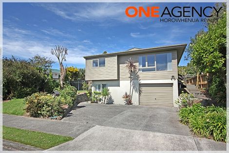 Photo of property in 8 Stuart Street, Levin, 5510
