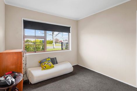 Photo of property in 51 Wordsworth Street, Leamington, Cambridge, 3432