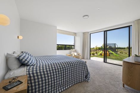 Photo of property in 589 Kent Road, Korito, New Plymouth, 4371