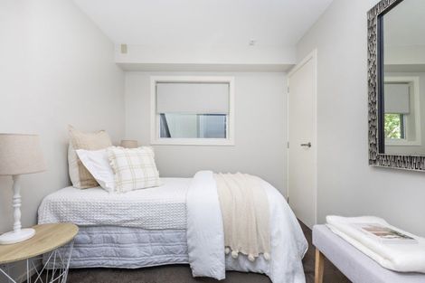 Photo of property in 2/18 Carlton Mill Road, Merivale, Christchurch, 8014