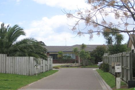 Photo of property in 44 Dalton Drive, Papamoa Beach, Papamoa, 3118