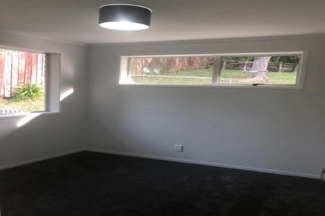 Photo of property in 2/7 Malters Place, Browns Bay, Auckland, 0630