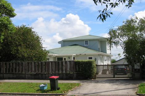 Photo of property in 9 Armagh Road, Blockhouse Bay, Auckland, 0600