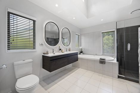 Photo of property in 36 Polo Lane, Whitford, Manurewa, 2576