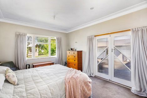 Photo of property in 911 Avenue Road East, Parkvale, Hastings, 4122