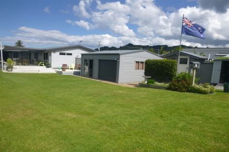 Photo of property in 211 Given Avenue, Whangamata, 3620