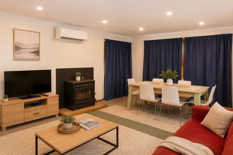Photo of property in 32 Balgay Street, Upper Riccarton, Christchurch, 8041