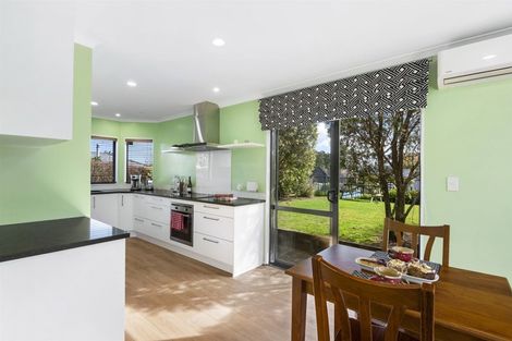 Photo of property in 6/102 Greenhithe Road, Greenhithe, Auckland, 0632