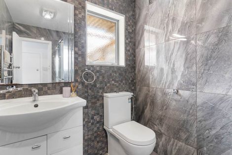 Photo of property in 221 Puhinui Road, Papatoetoe, Auckland, 2025