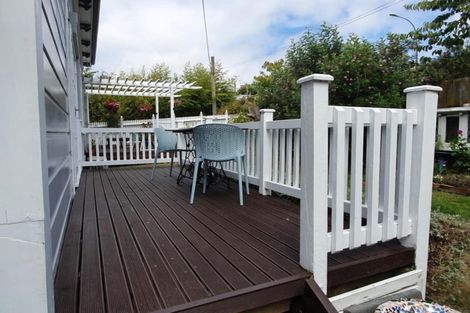 Photo of property in 286 Main Road, Tawa, Wellington, 5028