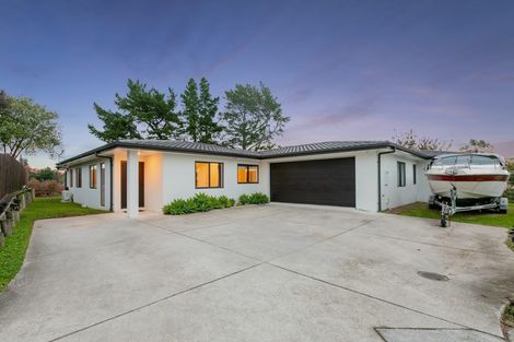 Photo of property in 83 Stableford Drive, Pyes Pa, Tauranga, 3112