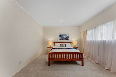 Photo of property in 14 Clyside Avenue, Half Moon Bay, Auckland, 2012