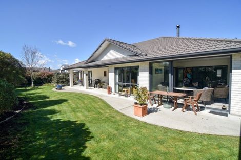 Photo of property in 7 The Glade, Carterton, 5713