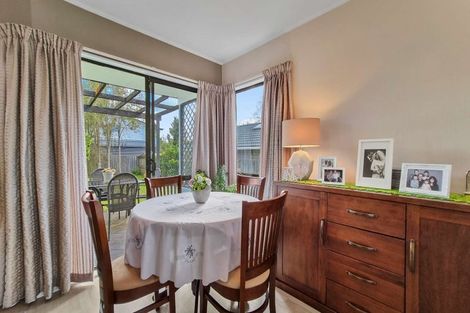 Photo of property in 14 Elmslie Place, Owhata, Rotorua, 3010