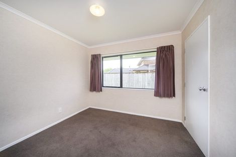 Photo of property in 9 Alpine Grove, Kelvin Grove, Palmerston North, 4414