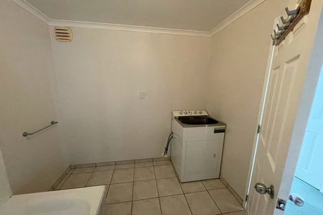 Photo of property in 21 Frederick Reece Drive, The Gardens, Auckland, 2105