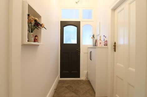 Photo of property in 72 Owens Road, Epsom, Auckland, 1023