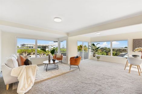 Photo of property in 1 Jacaranda Avenue, Beach Haven, Auckland, 0626