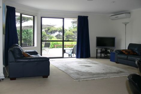 Photo of property in 26 Halyard Loop, Haruru, 0204