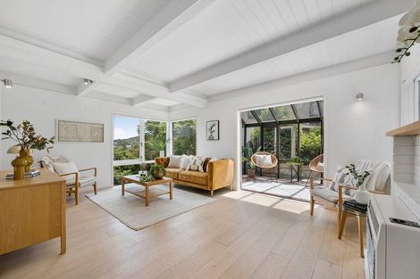 Photo of property in 16 Indira Place, Khandallah, Wellington, 6035