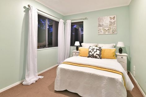 Photo of property in 135 Greenhithe Road, Greenhithe, Auckland, 0632