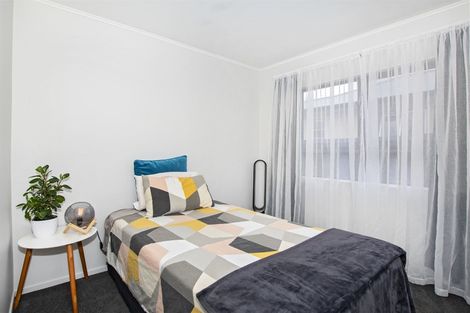 Photo of property in 2/23 King Street, Kensington, Whangarei, 0112