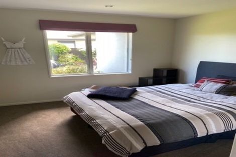 Photo of property in 52 Huntingdon Drive, Rangiora, 7400