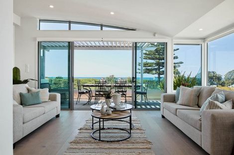 Photo of property in 5/135 Marine Parade, Mount Maunganui, 3116