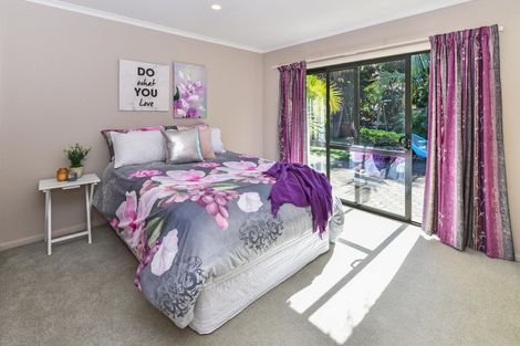 Photo of property in 23 Glenross Drive, Wattle Downs, Auckland, 2103