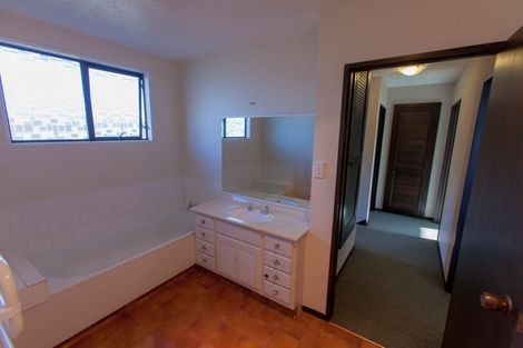 Photo of property in 2/14 Merrin Street, Avonhead, Christchurch, 8042