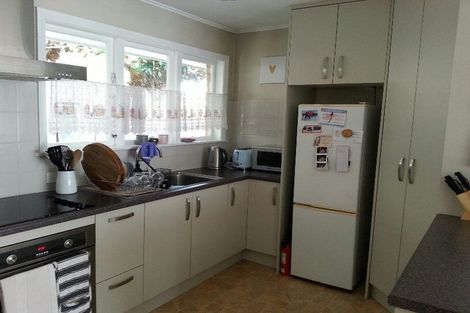 Photo of property in 1/2 Bowling Avenue, Epsom, Auckland, 1023