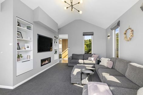 Photo of property in 103 Waterloo Road, Hutt Central, Lower Hutt, 5010