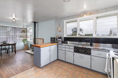 Photo of property in 19 Solway Crescent, Solway, Masterton, 5810