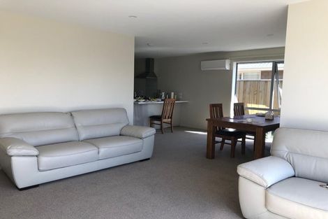 Photo of property in 43 Pegasus Boulevard, Pegasus, 7612