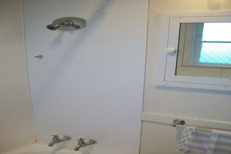 Photo of property in 14 Epsom Road, Sockburn, Christchurch, 8042