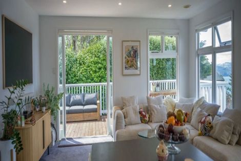 Photo of property in 21 Thane Road, Roseneath, Wellington, 6011