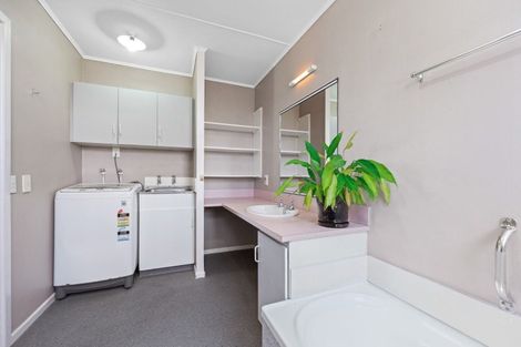 Photo of property in 11 Normanby Street, Fitzroy, New Plymouth, 4312