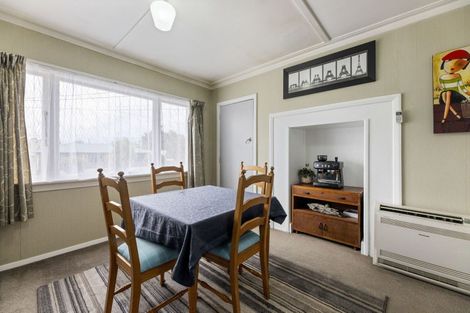 Photo of property in 5 Telfer Street, Balclutha, 9230