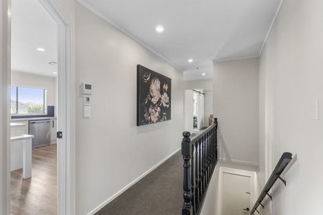 Photo of property in 11 Leicester Parade, Somerville, Auckland, 2014