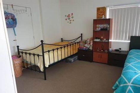 Photo of property in 1/17 Butley Drive, Farm Cove, Auckland, 2012