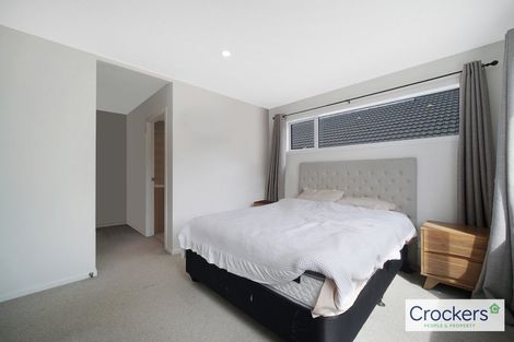 Photo of property in 16 Ararata Lane, Mangere Bridge, Auckland, 2022