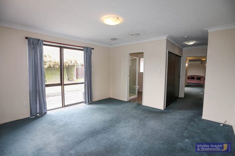 Photo of property in 264 Yaldhurst Road, Avonhead, Christchurch, 8042